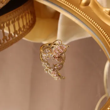 2020 koreańskiej gorąca sprzedaż moda biżuteria projekt różowy Cyrkon miedziany kwiat motyl odkryty żeński palec pierścionek