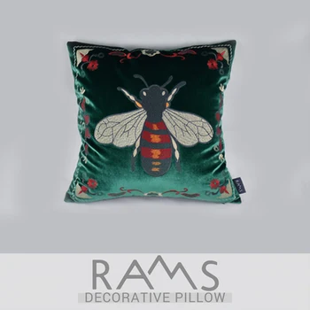 Poduszka model pokój sofa przytulić poszewka wiejski retro pszczoły zielony aksamit haft kwiat pokrowce futerały