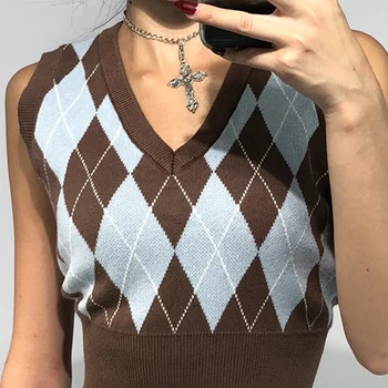 Schludny styl Y2K sweter kamizelka dla kobiet serek wzór Argyle estetyczne crop topy meble jesień Harajuku topy Cuteandpsycho