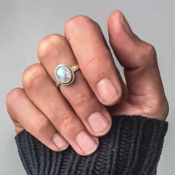 Vintage, retro, vintage, styl punk posrebrzane pierścienie dla kobiet poprawiny biżuteria naturalny kamień Księżycowy pierścień moda srebrne akcesoria